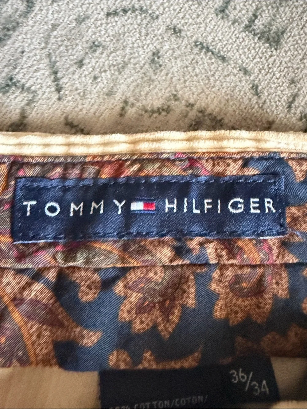 Tommy Hilfiger men’s 1990’: vintage  pleated corduroy pants size 36x34